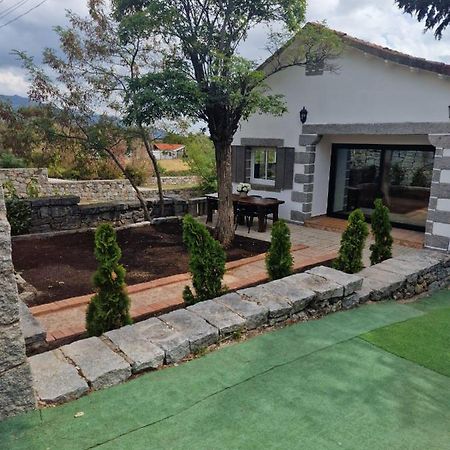 El Nido Del Aguila Hotel Las Gacelas, Becerril Becerril de la Sierra Exterior foto